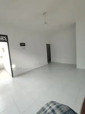 3-Unit House for Sale – Samudrasanna Road (near Galle Road)