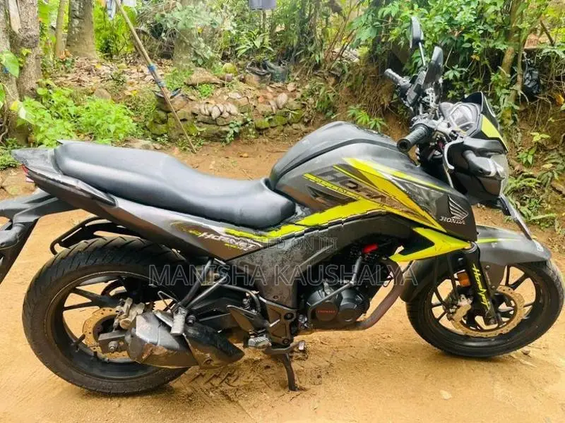 Honda CB Hornet 2018