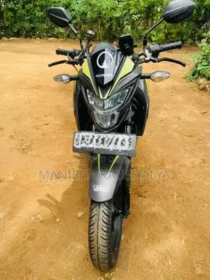 Honda CB Hornet 2018