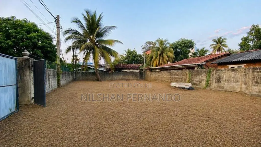 13.65 Perch Prime Land for Sale in Negombo