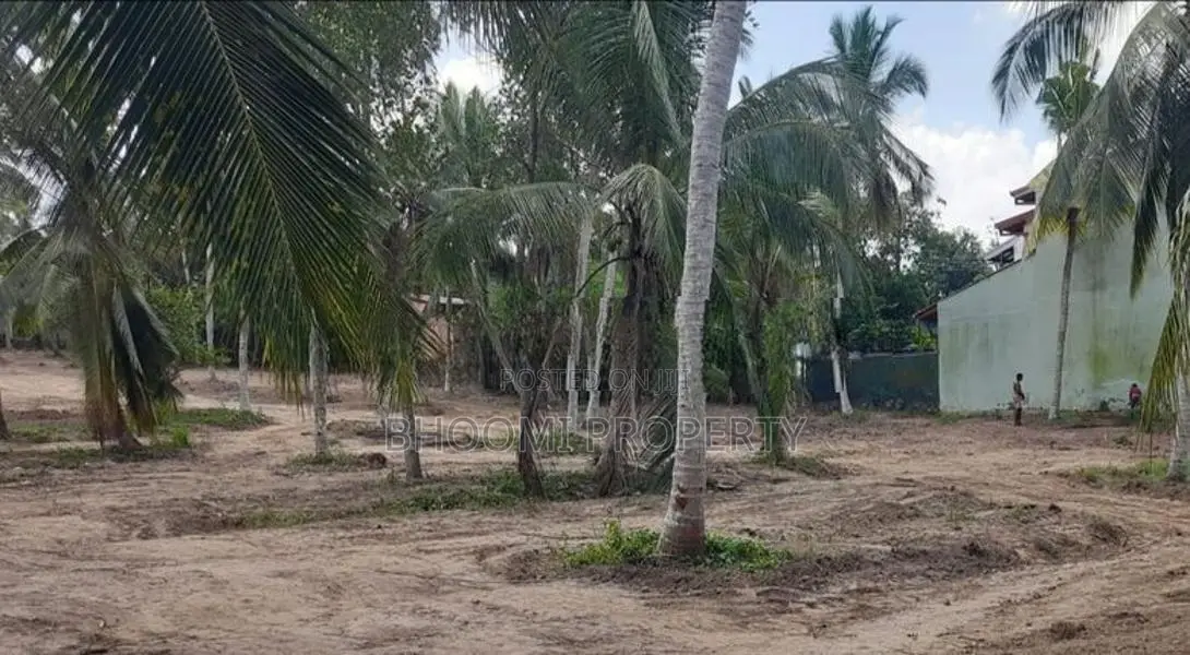 Land for sale In Kesbewa