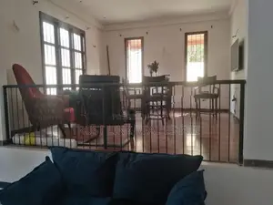 Luxury 2-Storey House for Rent in Akuregoda - Battaramulla