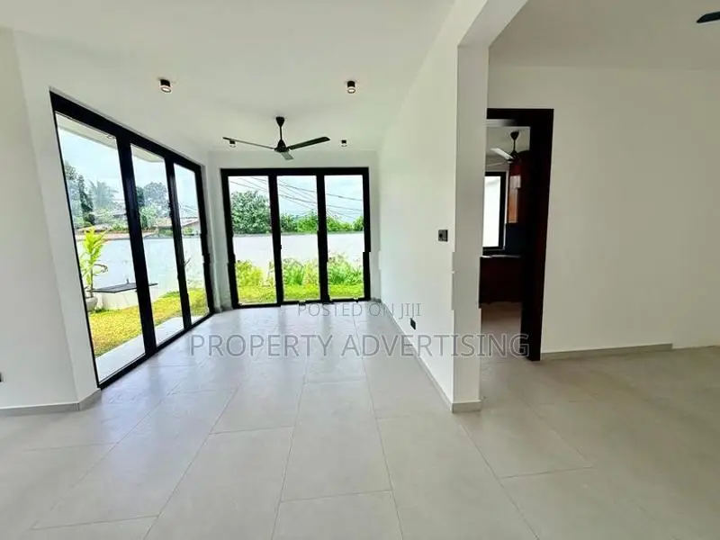 5 BR Battaramulla Thalahena House For Sale