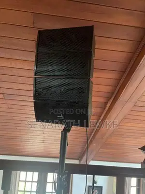 Avvox Powered Speakers Systems