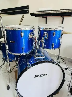 Brandnew Acoustic Drum Set