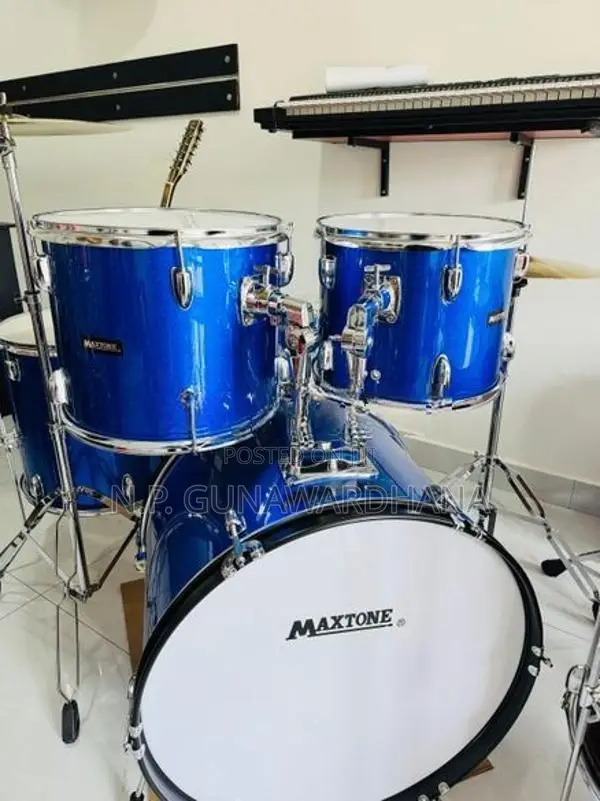 Brandnew Acoustic Drum Set