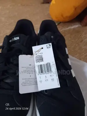 Adidas Sneaker