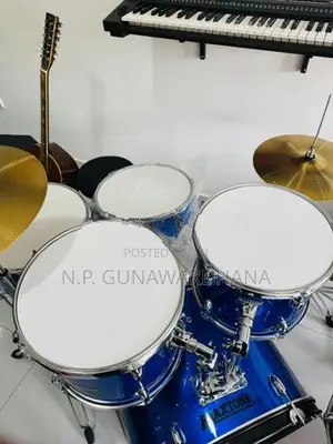 Brandnew Acoustic Drum Set