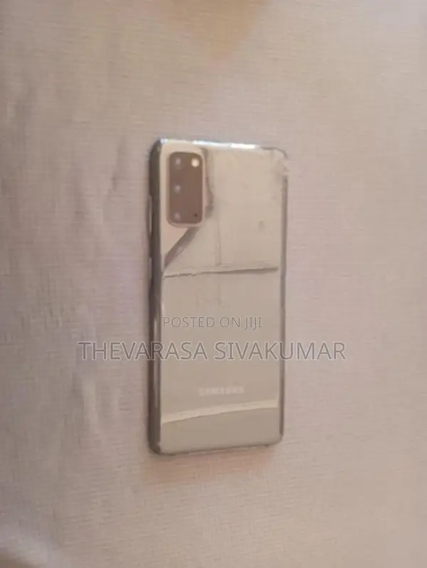 Samsung Galaxy S20 5G (Used)