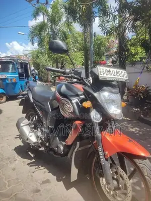 Yamaha FZS V1 2015