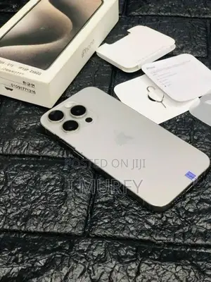 Apple iPhone 15 Pro 256GB (Used)