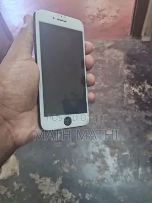 Apple iPhone 7 (Used)