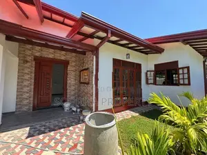 4 Bedroom Single Storey Brand New House for Sale Piliyandala