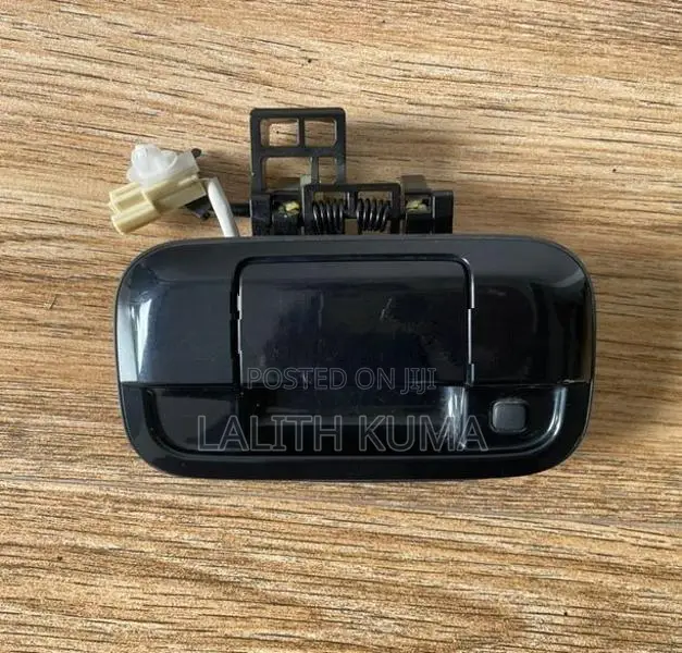 Wagon R Dicky Lock