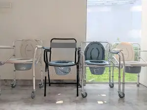 Commode Chair Without Wheel