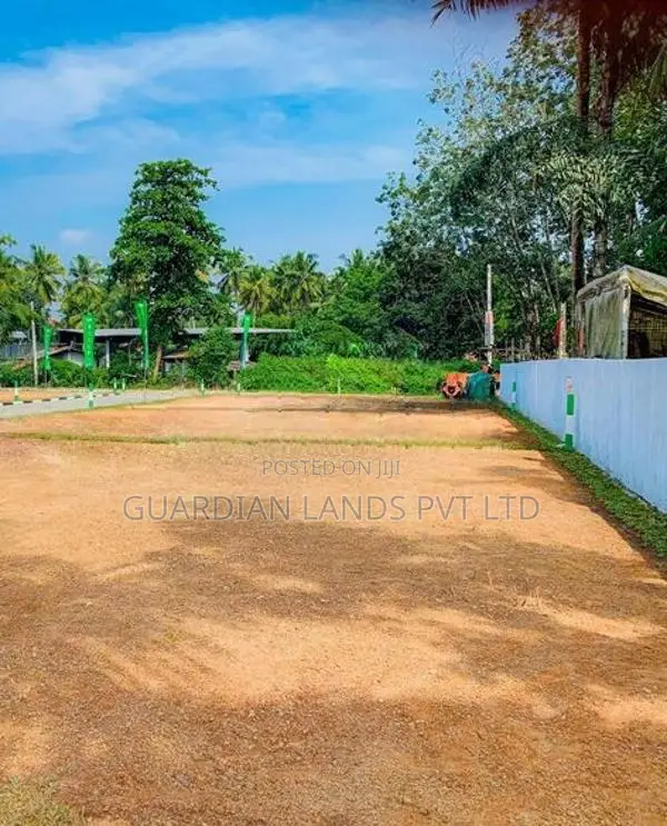 Precious Land Plots For Sale In Athurugiriya