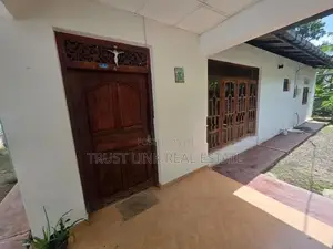 කඳාන නගරයට සමීපව අංගසම්පූර්ණ නිවස දැන් විකිණීමට.
