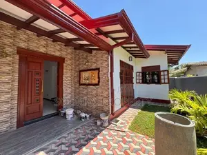 4 Bedroom Single Storey Brand New House for Sale Piliyandala