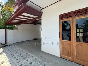 Superb Brand New House for Sale in Piliyandala