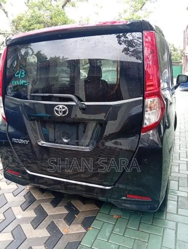 Toyota Roomy X 2023