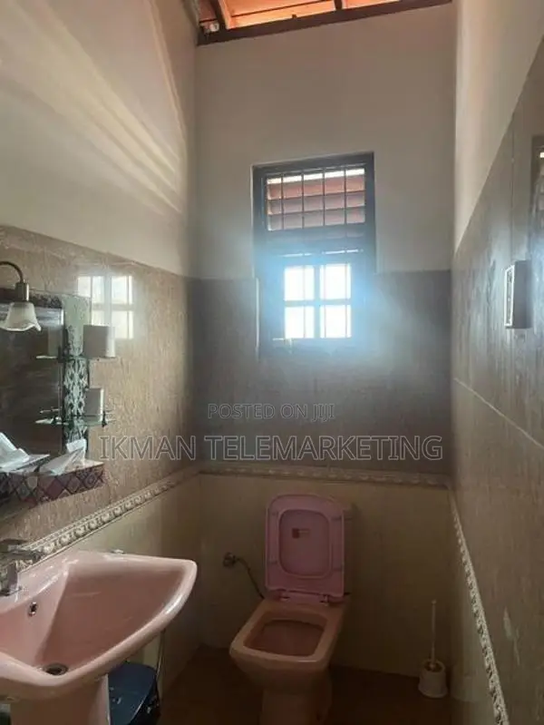 Upstairs House for Rent In Wattala