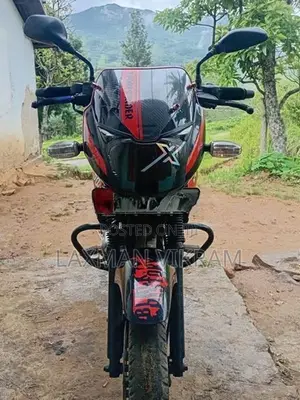 Bajaj Pulsar 150 2016
