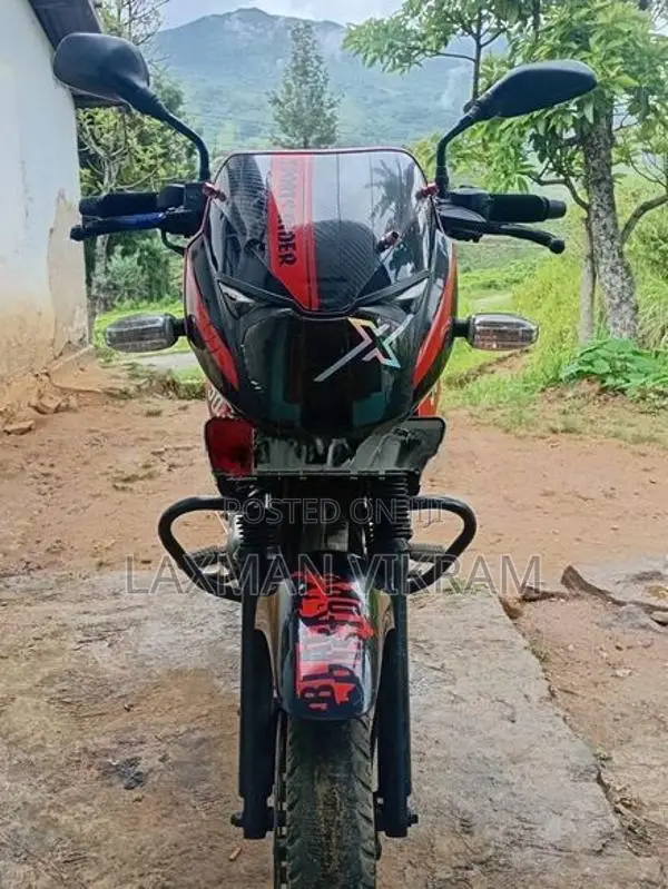 Bajaj Pulsar 150 2016