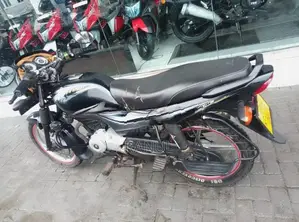 Bajaj Platina 2017