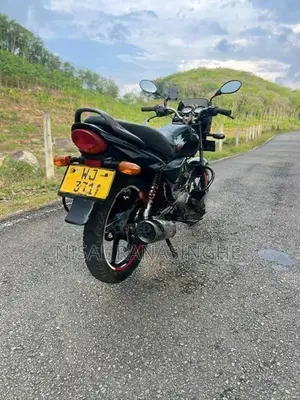 Bajaj Platina 125 2011