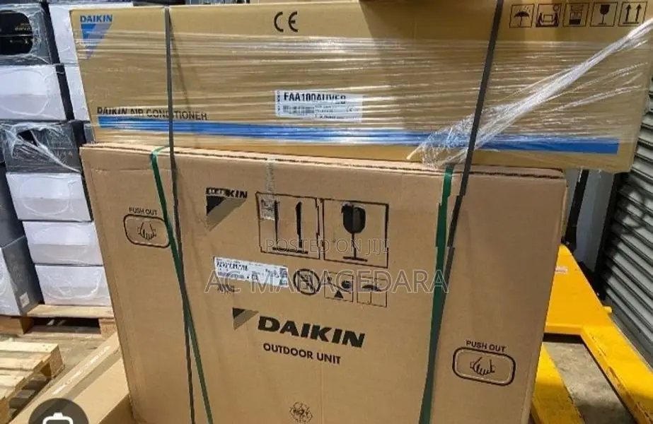 9000BTU Daikin Non Inverter Brand New Air Conditioner