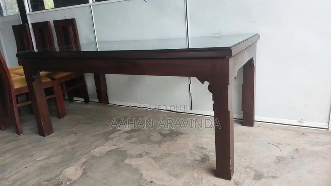 Dining Table with 6 Chair
