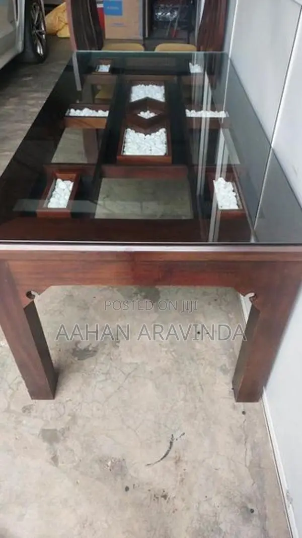 Dining Table with 6 Chair