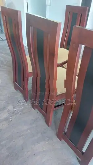 Dining Table with 6 Chair