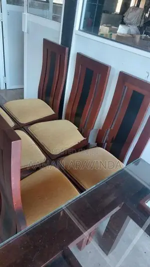 Dining Table with 6 Chair