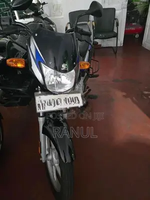 Bajaj Discover 2025