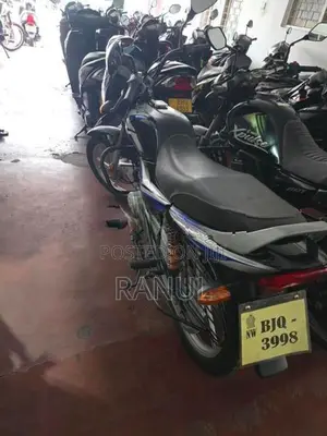 Bajaj Discover 2025