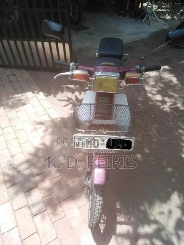 Senaro SUB 90 2005