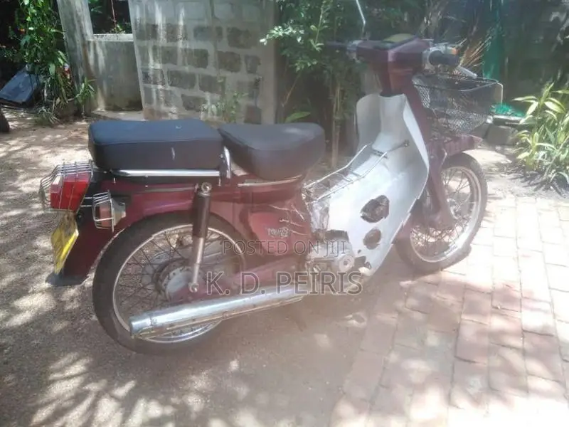 Senaro SUB 90 2005