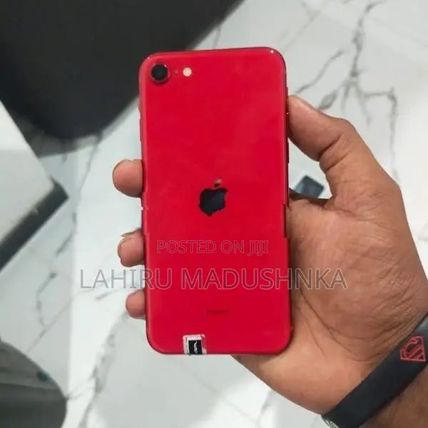Apple iPhone SE 2 (Used)