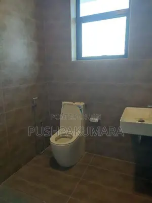 Commercial Space for Rent in Thalawathugoda (File No 3167b/3)