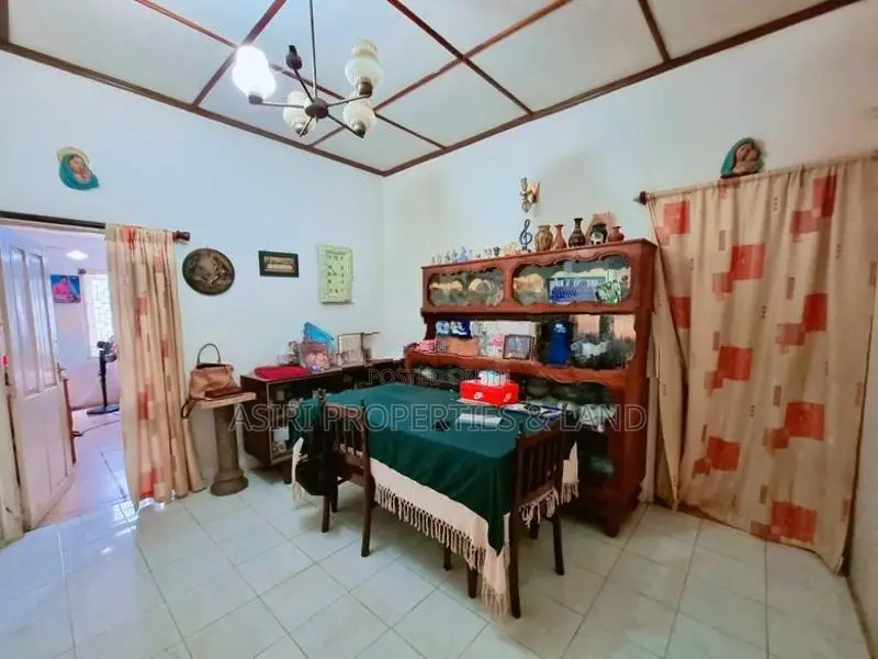 Two Storey House for Sale in Havelock City