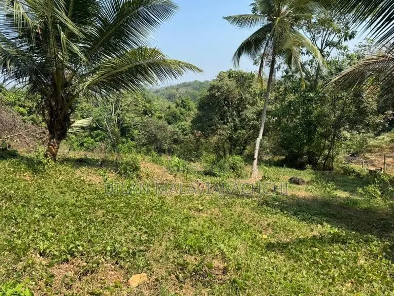 Vannaluwawa Land for Sale