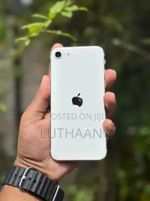 Apple iPhone SE 2 2020 (Used)