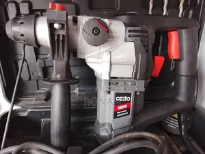 Ozito 900W Rotary Hammer