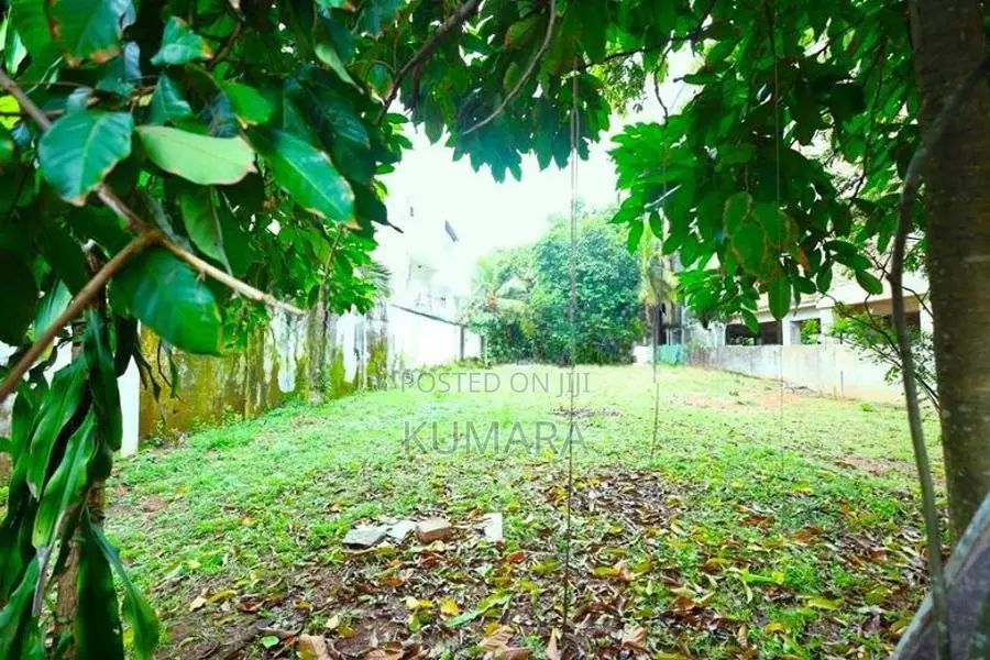 Commercial Land for sale in Nawala