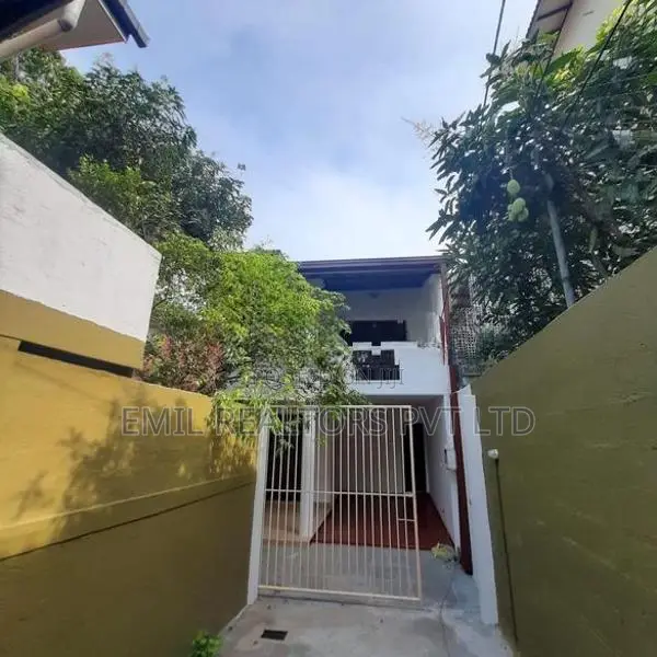 4 Bedroom unfurnished house for Rent at Nawala (EM004R0)