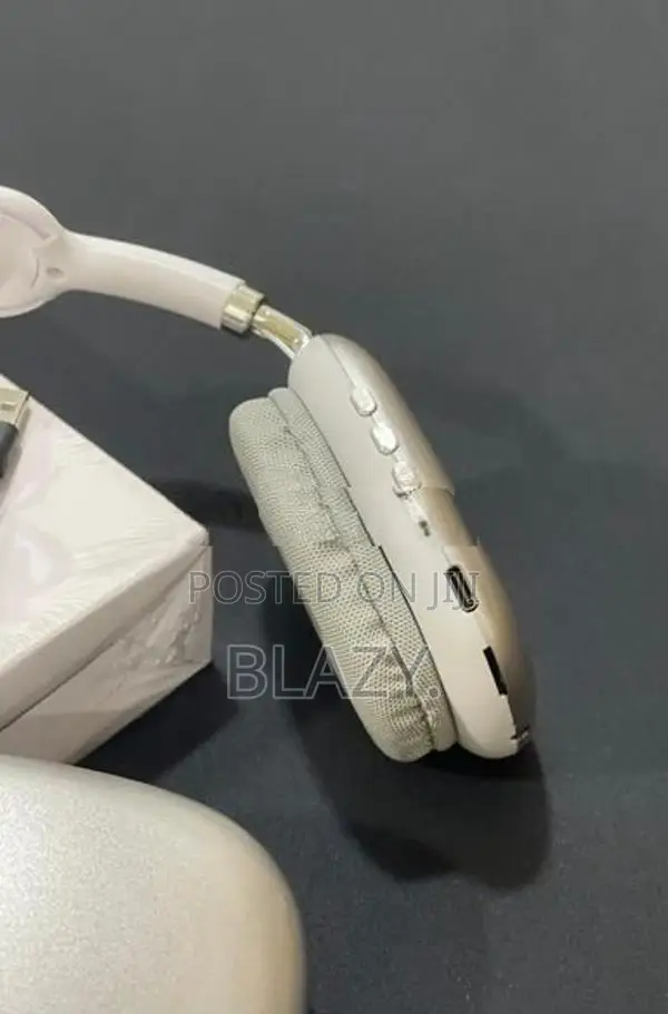 P9 Headphones