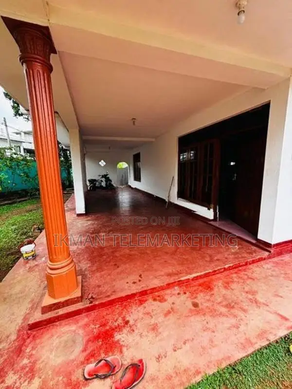 House for Rent In Kadawatha, Ragama Road