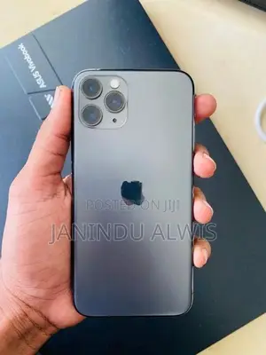 Apple iPhone 11 Pro 256GB (Used)