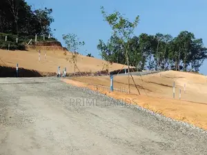 නේවාසික බිම් කොටස් කලුතර